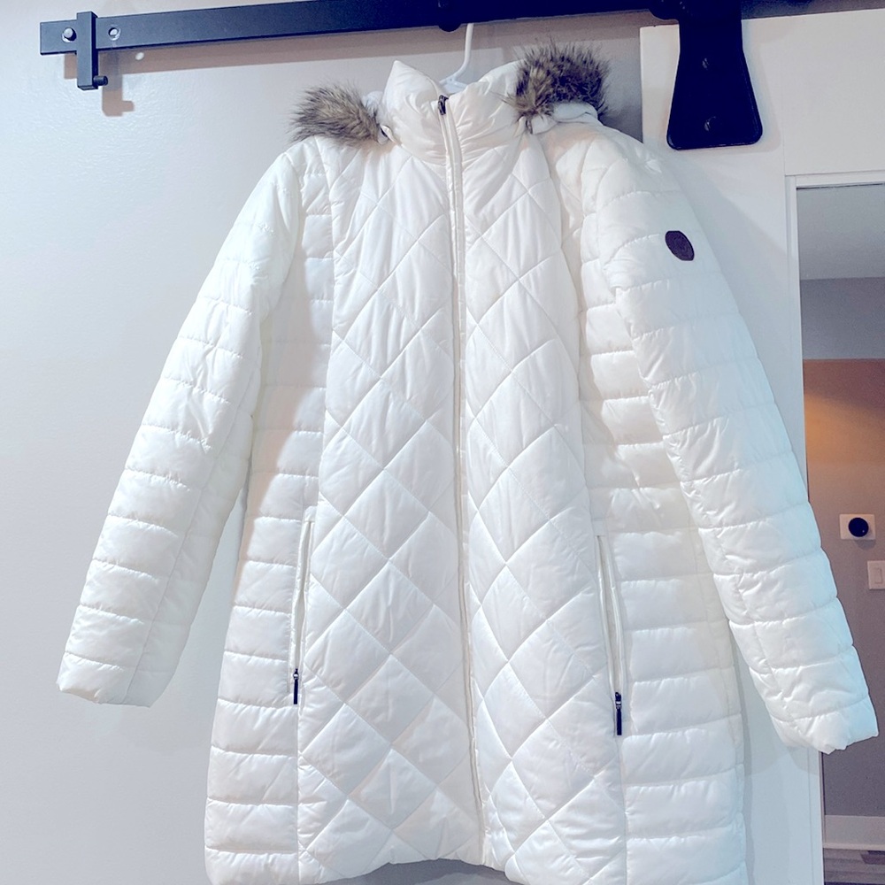 Women’s XL weather proof jacket